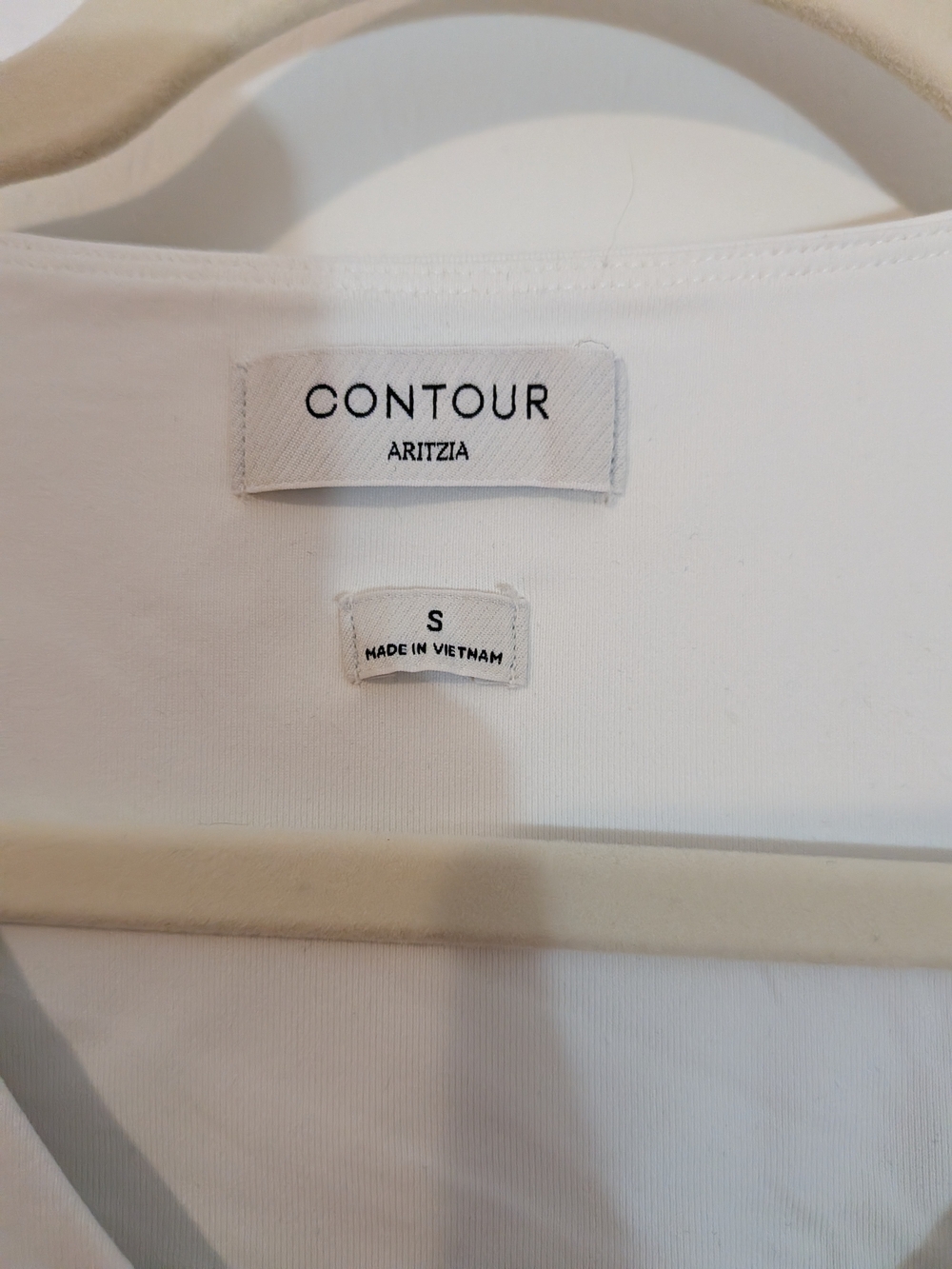Contour V-Neck Hip T-Shirt Bright White small - Picture 3 of 5
